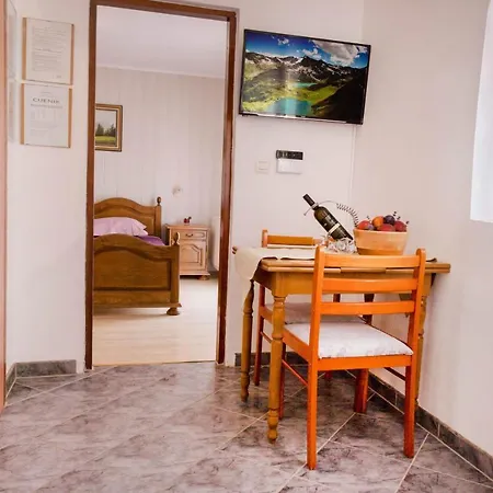 Apartment Apartments Ana 388 Pula